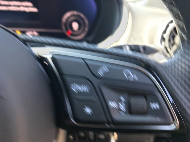 2022 Audi Q2 30 Tfsi S Line 5Dr (HG22VYM) Image 33