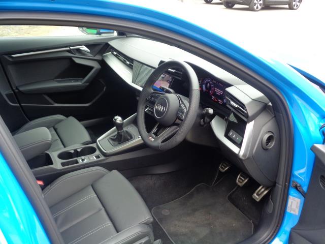 2022 Audi A3 35 Tfsi S Line 5Dr Comfort &amp; Sound Pack  (HG72LDA) Image 12