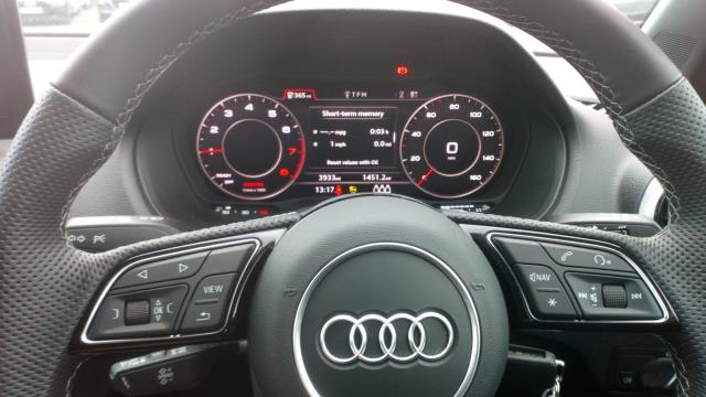 2022 Audi Q2 30 TFSI S Line 5Dr (HJ72KJK) Image 16