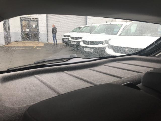 2022 Seat Ibiza 1.0 Mpi Se Technology 5Dr  - Dual Controls - Driving Instructor Car  (HK22JZW) Image 22