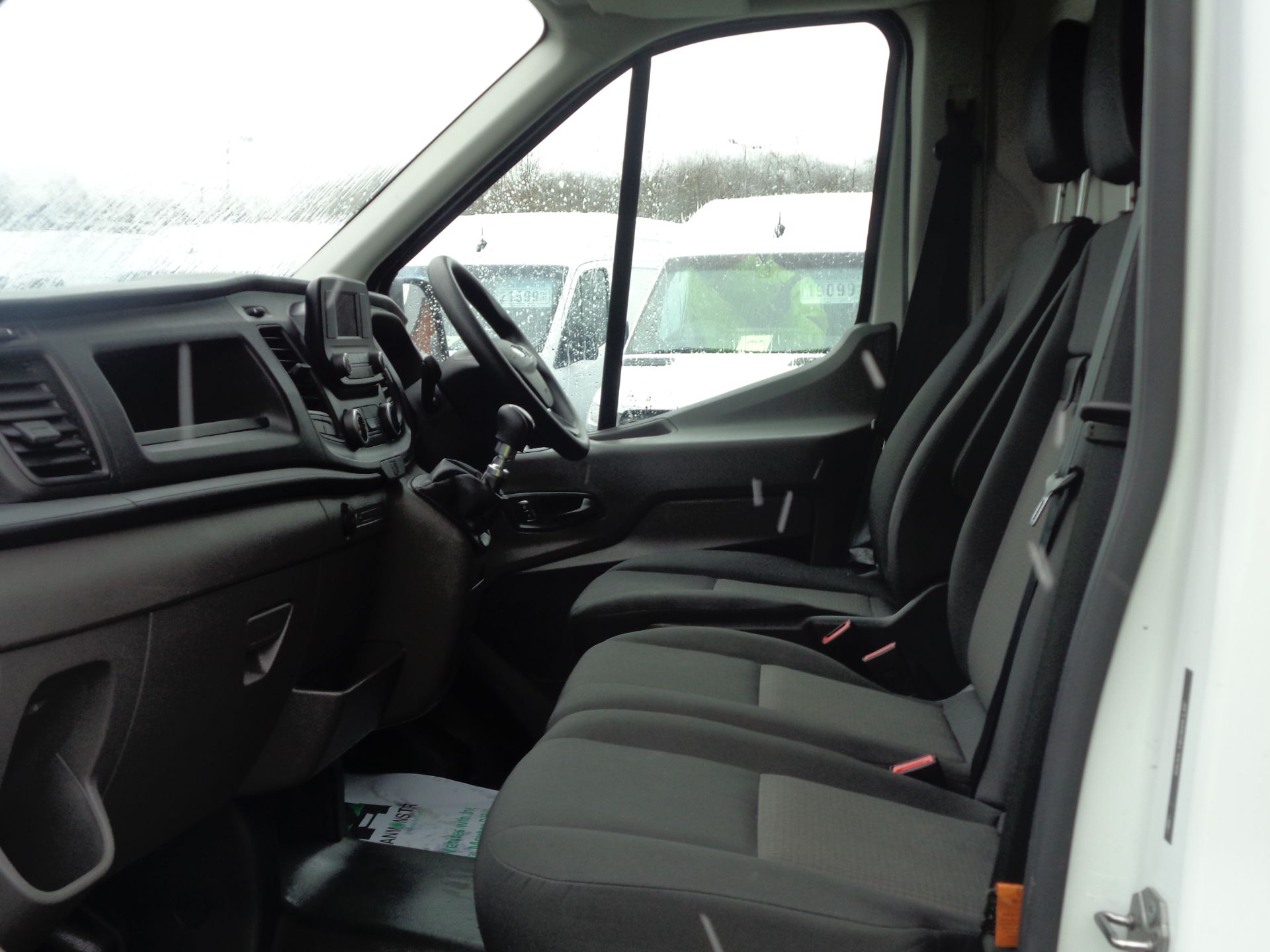 2021 Ford Transit 2.0 Ecoblue 130Ps H2 Leader Van (HK71JWE) Image 5