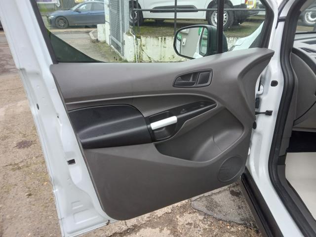 2024 Ford Transit Connect 1.5 Ecoblue 100Ps L2 Trend Van (HN24LMY) Image 19