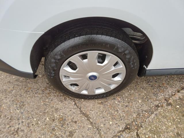 2024 Ford Transit Connect 1.5 Ecoblue 100Ps L2 Trend Van (HN24LMY) Image 31