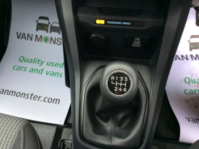 2024 Ford Transit Courier 1.5 Ecoblue Leader Van (HN74NEJ) Image 25