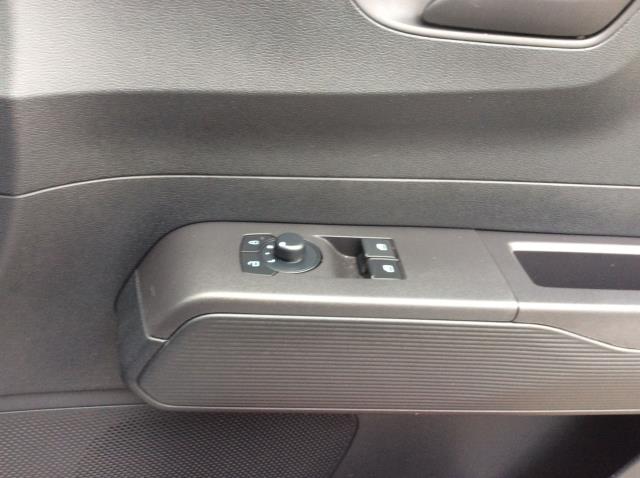 2024 Ford Transit Courier 1.5 Ecoblue Leader Van (HN74NEJ) Image 30