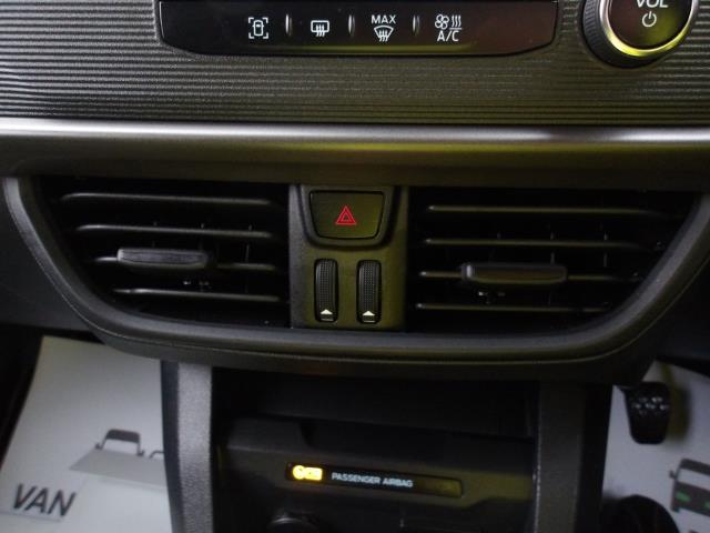 2024 Ford Transit Courier 1.5 Ecoblue Leader Van (HN74OXV) Image 31