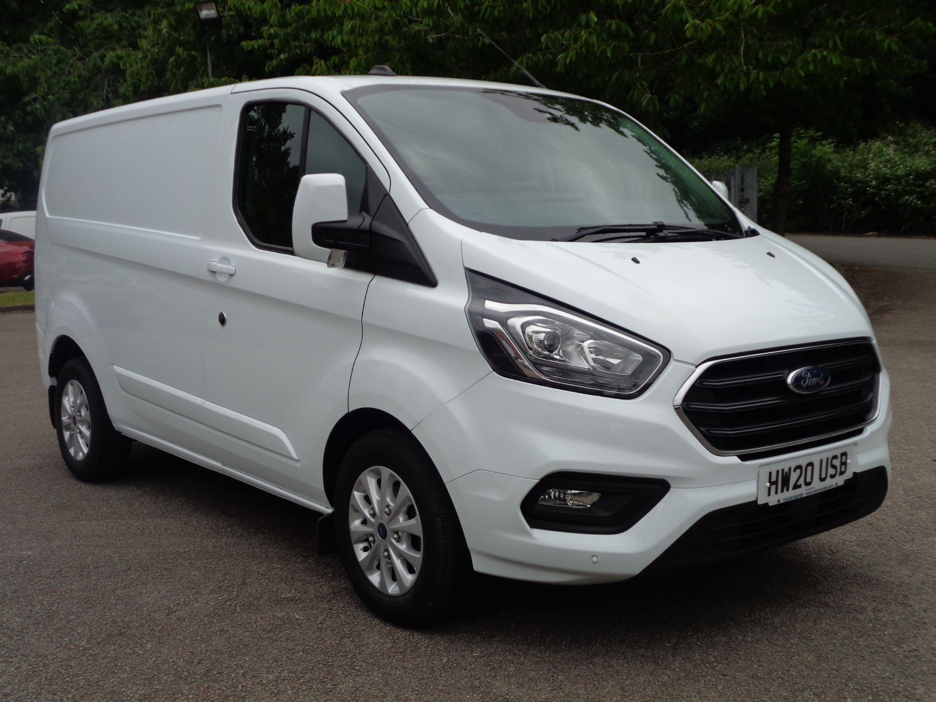 2020 Ford Transit Custom 2.0 Ecoblue 130Ps Low Roof Limited Van (HW20USB)
