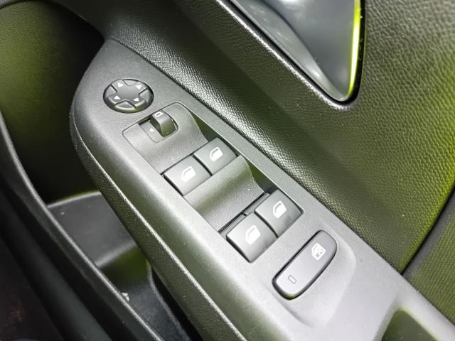 2023 Vauxhall Corsa 1.2 Design 5Dr (KE72ZBF) Image 41