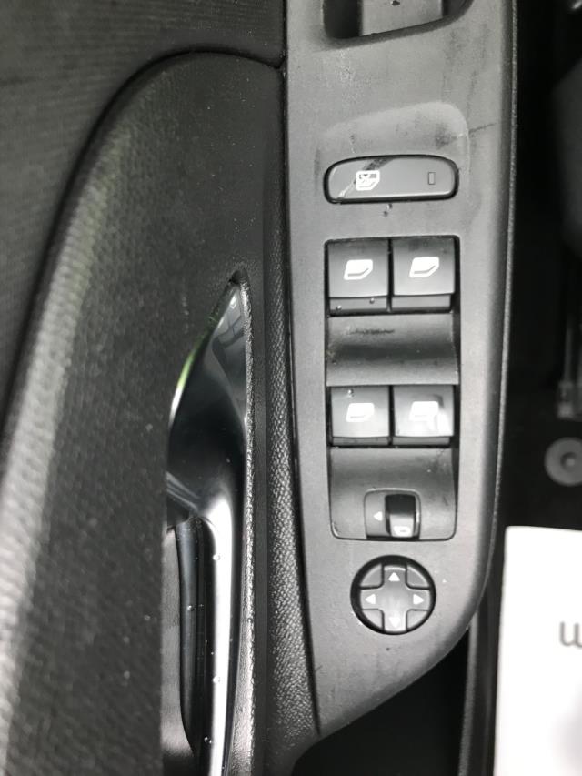 2023 Vauxhall Corsa 1.2 Design 5Dr (KE72ZPW) Image 43