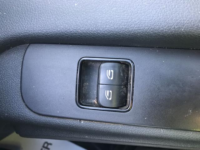 2019 Mercedes-Benz Sprinter 3.5T Crew Cab Tipper L3 (KJ19GOP) Image 30