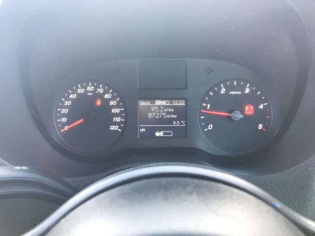 2019 Mercedes-Benz Sprinter 3.5T Crew Cab Tipper L3 (KJ19GOP) Image 24