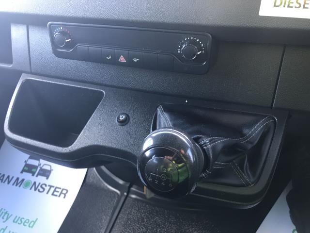 2019 Mercedes-Benz Sprinter 3.5T Crew Cab Tipper L3 (KJ19GOP) Image 26