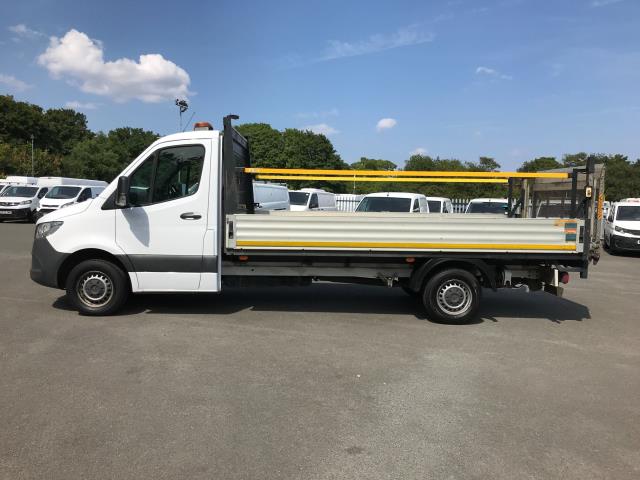 2021 Mercedes-Benz Sprinter 3.5T Sprinter 315 CDI Dropside RWD (KJ21SFX) Image 5