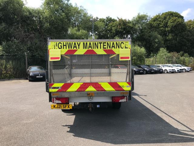 2021 Mercedes-Benz Sprinter 3.5T Sprinter 315 CDI Dropside RWD (KJ21SFX) Image 10