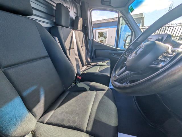 2021 Mercedes-Benz Sprinter 3.5T H1 Progressive Van (KK21ABU) Image 16