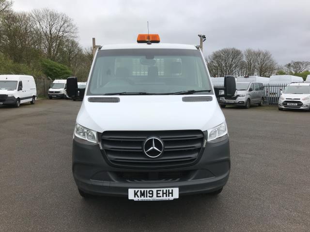 2019 Mercedes-Benz Sprinter 3.5T Dropside 314 CDI L3 RWD *Tail Lift (KM19EHH) Image 2