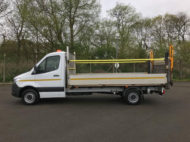 2019 Mercedes-Benz Sprinter 3.5T Dropside 314 CDI L3 RWD *Tail Lift (KM19EHH) Image 4