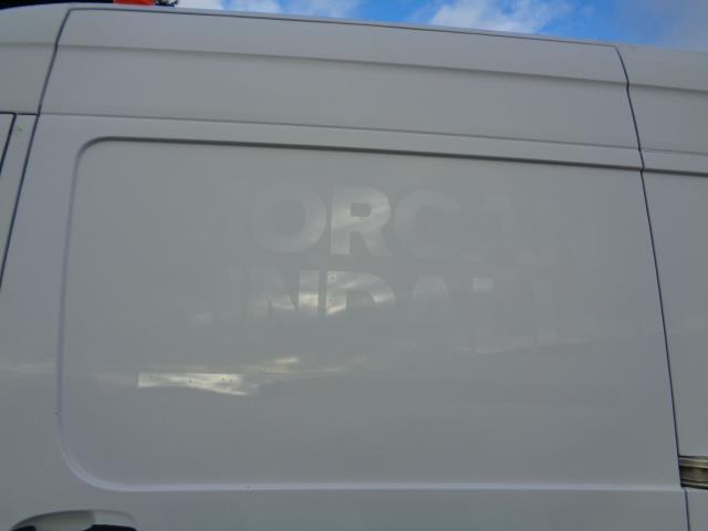 2020 Mercedes-Benz Sprinter 3.5T H2 Van (KM20EXS) Image 13