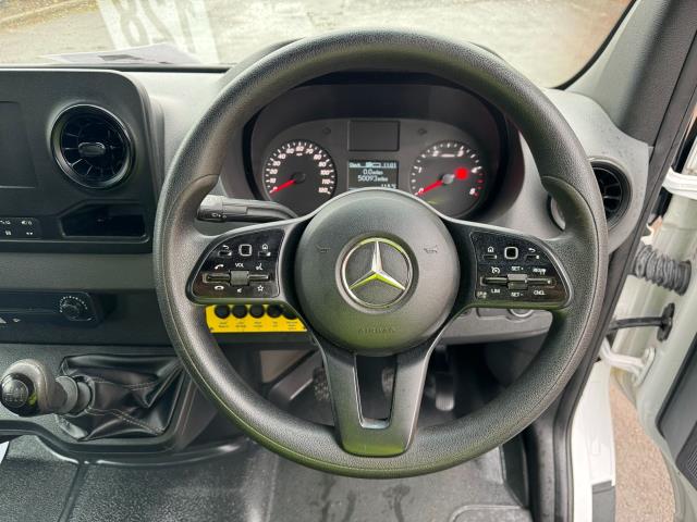 2020 Mercedes-Benz Sprinter 3.5T 316 CDI L3 RWD Dropside (T/Lift) (KM20XGP) Image 17