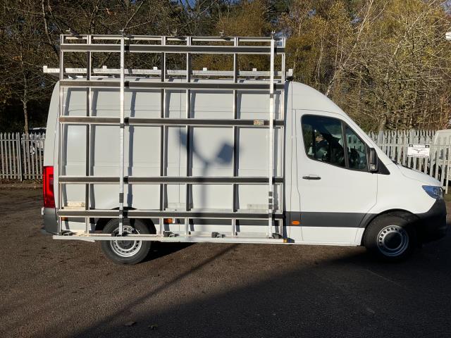 2021 Mercedes-Benz Sprinter 315 CDI L2 H2 Progressive MWB (KM21FNO) Image 15