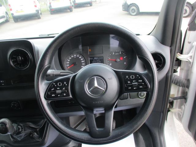 2021 Mercedes-Benz Sprinter 3.5T H2 Progressive Van MOBILE WORKSHOP WITH ELECTRICS, RAMP AND INTERNAL WINCH (KM21TSV) Image 16
