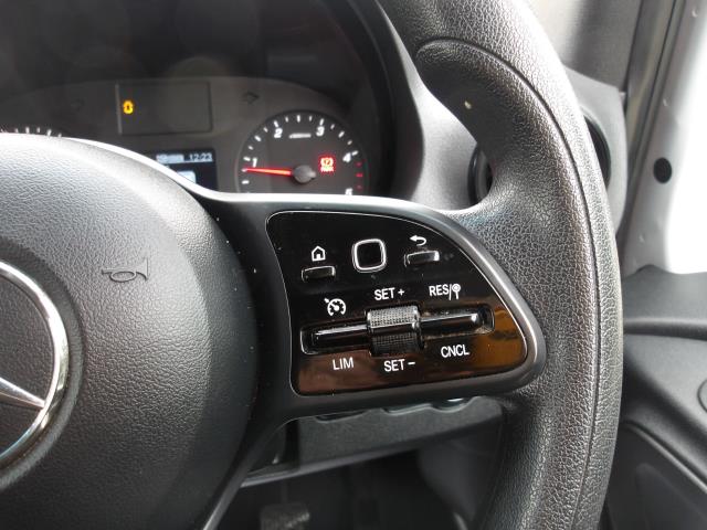 2022 Mercedes-Benz Sprinter 315 CDi L2 H2 Progressive Van (KM22MUY) Image 28