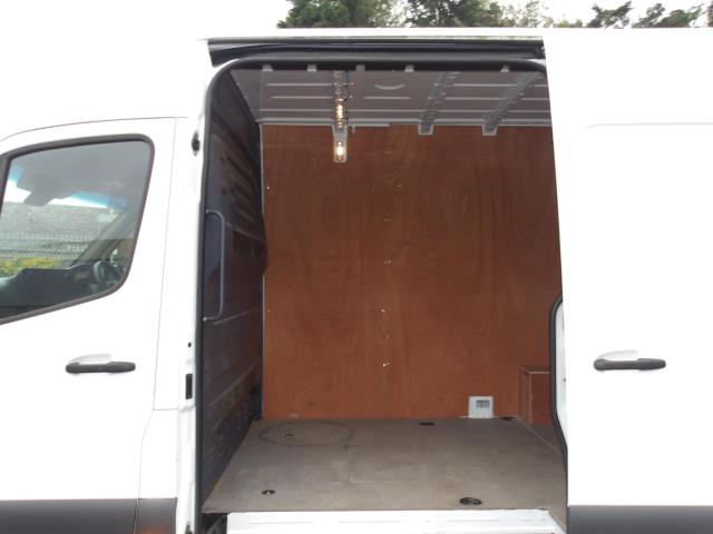 2022 Mercedes-Benz Sprinter 315 CDi L2 H2 Progressive Van (KM22MUY) Image 15