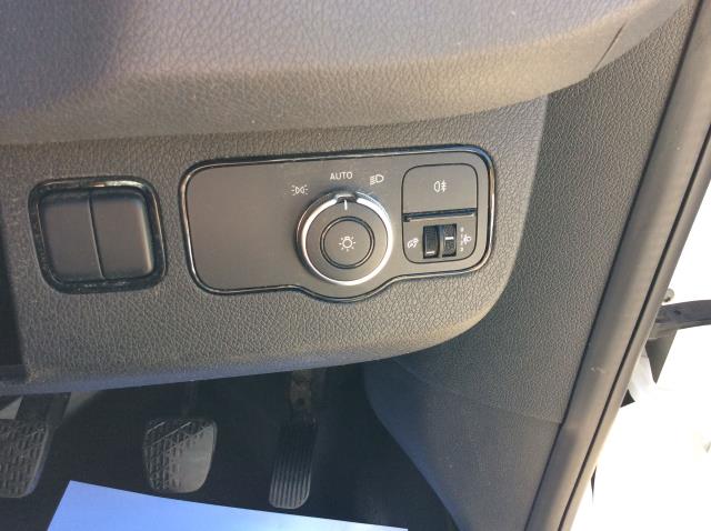 2022 Mercedes-Benz Sprinter 315CDI Hd Emissions Progressive (Tail Lift) (KM22NKJ) Image 27