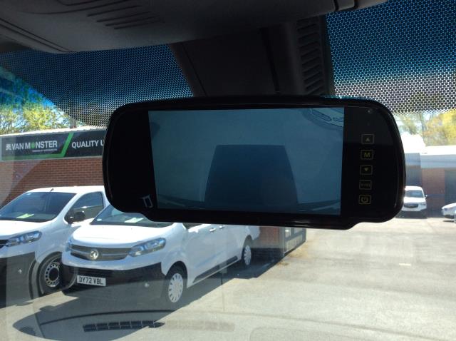 2022 Mercedes-Benz Sprinter 315CDI Hd Emissions Progressive (Tail Lift) (KM22NKJ) Image 21