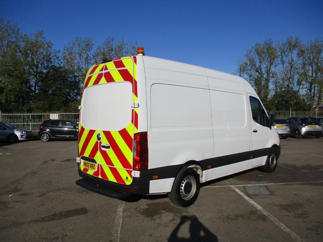 2022 Mercedes-Benz Sprinter 315CDI L2H2 RWD PROGRESSIVE (KM22VRZ) Image 4