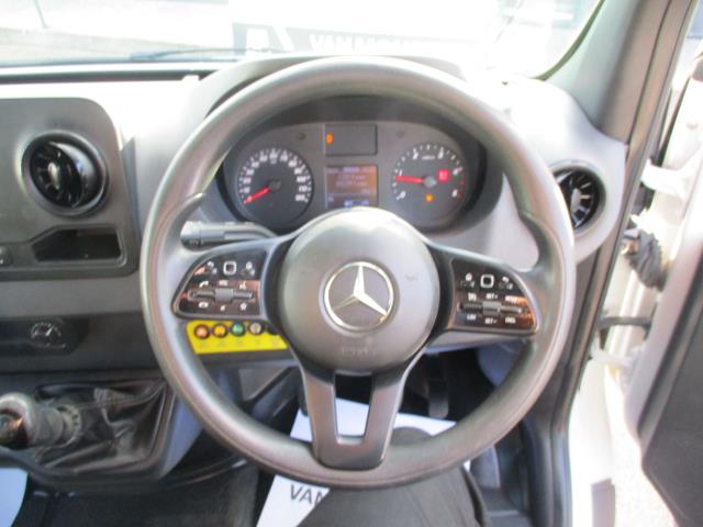 2020 Mercedes-Benz Sprinter 316 CDI L3 RWD 3.5 TONNE DROPSIDE TAIL LIFT (KM70MUY) Image 11