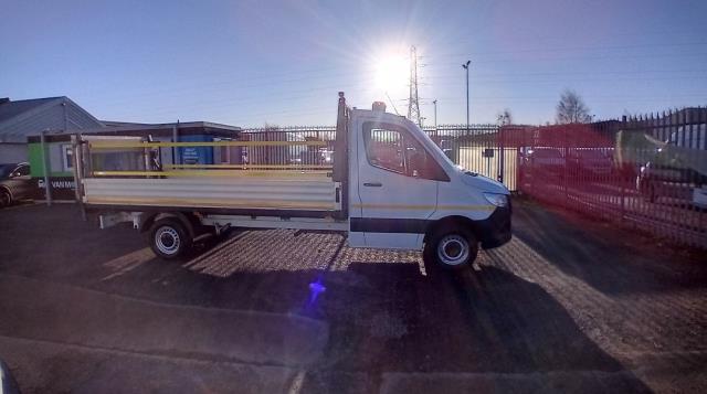 2020 Mercedes-Benz Sprinter 3.5T DROPSIDE (KM70MXC) Image 10