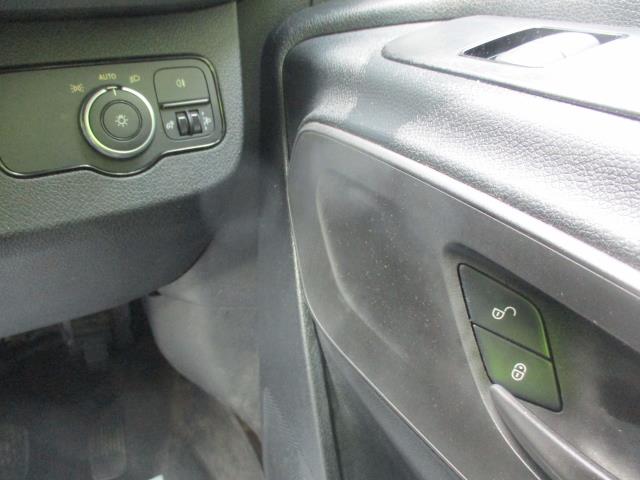 2021 Mercedes-Benz Sprinter 3.5T H2 Progressive Van (KM71CKU) Image 18