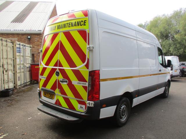 2021 Mercedes-Benz Sprinter 3.5T H2 Progressive Van (KM71CKU) Image 4
