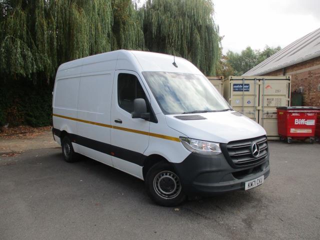 2021 Mercedes-Benz Sprinter 3.5T H2 Progressive Van (KM71CKU) Image 2