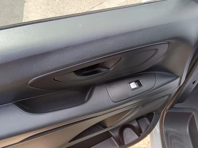 2021 Mercedes-Benz Vito 116Cdi Progressive Van 9G-Tronic (KM71GFU) Image 19