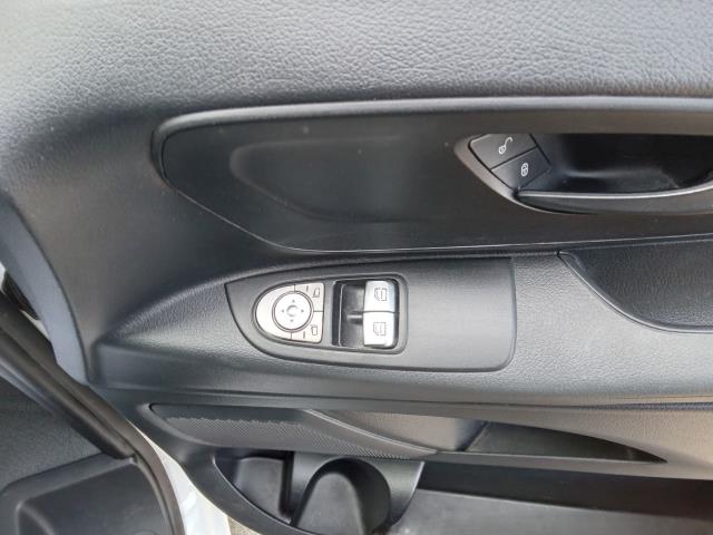 2021 Mercedes-Benz Vito 116Cdi Progressive Van 9G-Tronic (KM71GFU) Image 23