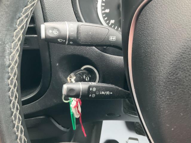 2021 Mercedes-Benz Vito 116Cdi Progressive Van 9G-Tronic (KM71GHD) Image 32