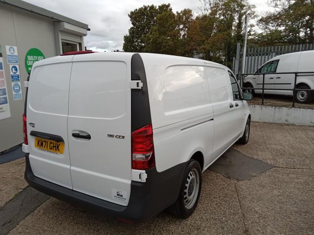 2021 Mercedes-Benz Vito 116Cdi Progressive Van 9G-Tronic (KM71GHK) Image 12