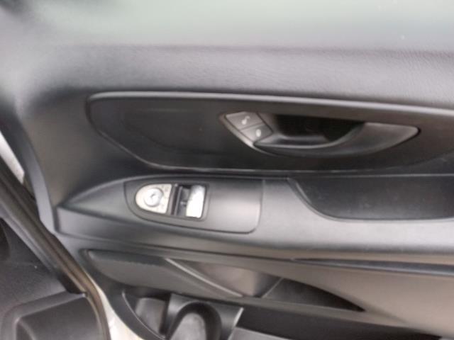2021 Mercedes-Benz Vito 116Cdi Progressive Van 9G-Tronic (KM71GHK) Image 23