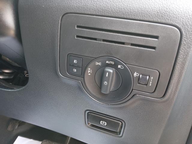 2021 Mercedes-Benz Vito 116Cdi Progressive Van 9G-Tronic (KM71GVR) Image 25