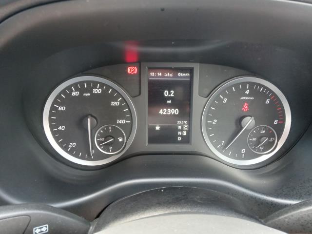 2021 Mercedes-Benz Vito 116Cdi Progressive Van 9G-Tronic (KM71GVR) Image 27