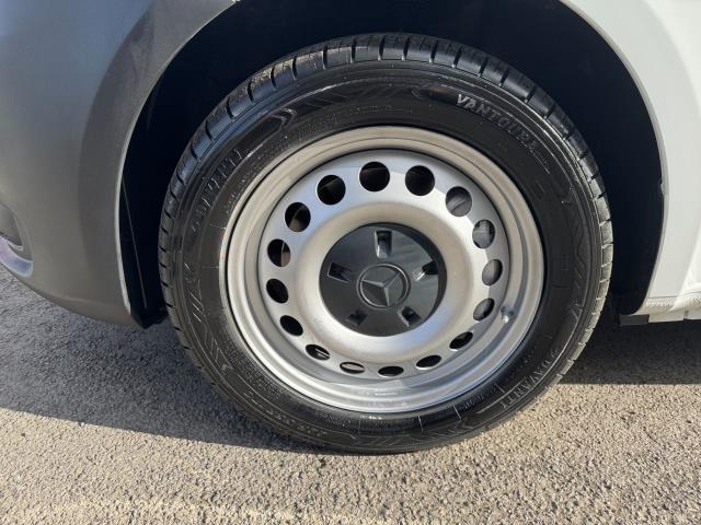 2021 Mercedes-Benz Vito 116 CDI Progressive Van 9G-Tronic (KM71JBV) Image 65