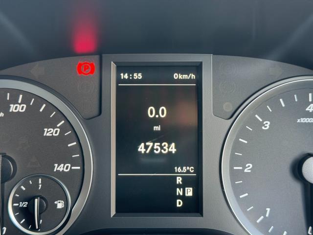 2021 Mercedes-Benz Vito 116 CDI Progressive Van 9G-Tronic (KM71JBV) Image 12