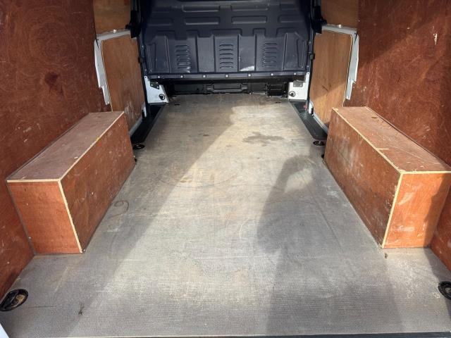 2021 Mercedes-Benz Vito 116 CDI Progressive Van 9G-Tronic (KM71JBV) Image 60