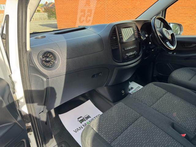 2021 Mercedes-Benz Vito 116 CDI Progressive Van 9G-Tronic (KM71JBV) Image 40