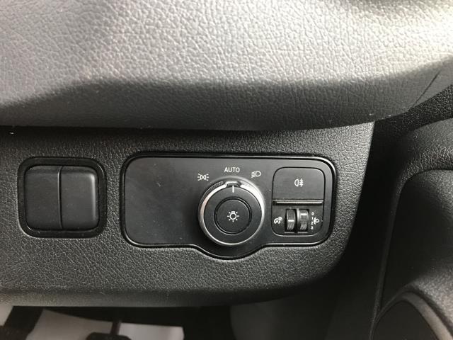 2021 Mercedes-Benz Sprinter 3.5T Progressive Dropside 315CDI RWD  (KM71JDX) Image 20