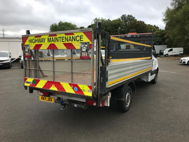 2021 Mercedes-Benz Sprinter 3.5T Progressive Dropside 315CDI RWD  (KM71JDX) Image 7