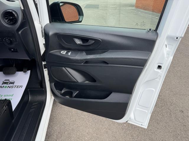 2021 Mercedes-Benz Vito L3 116Cdi Progressive Van 9G-Tronic (KM71LEF) Image 18
