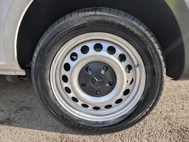 2021 Mercedes-Benz Vito 116 CDI L3 Progressive Van 9G-Tronic (KM71LHA) Image 28